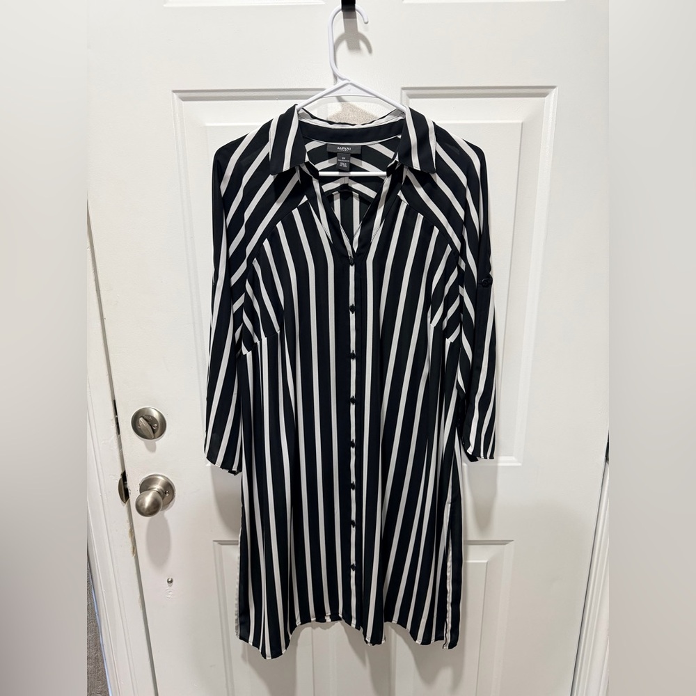 Alfani Black and White 3/4 Sleeve Tunic